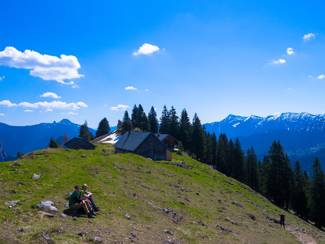 Tegernseer Hutte Ross Buchstein Wanderung Hiking Bavaria 1