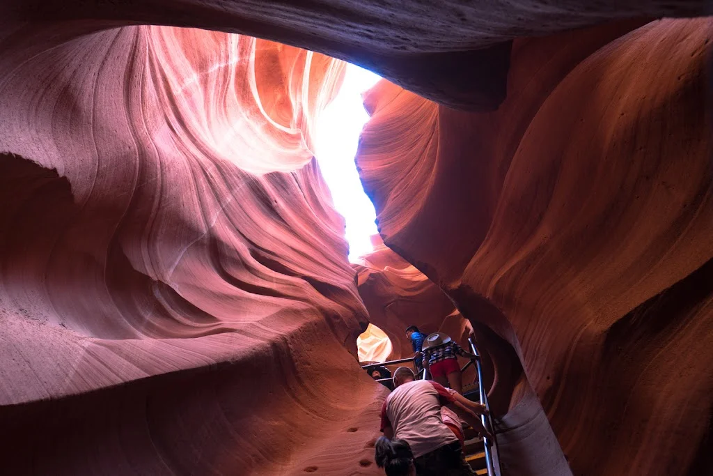 AZ Page Lower Antelope Canyon 26