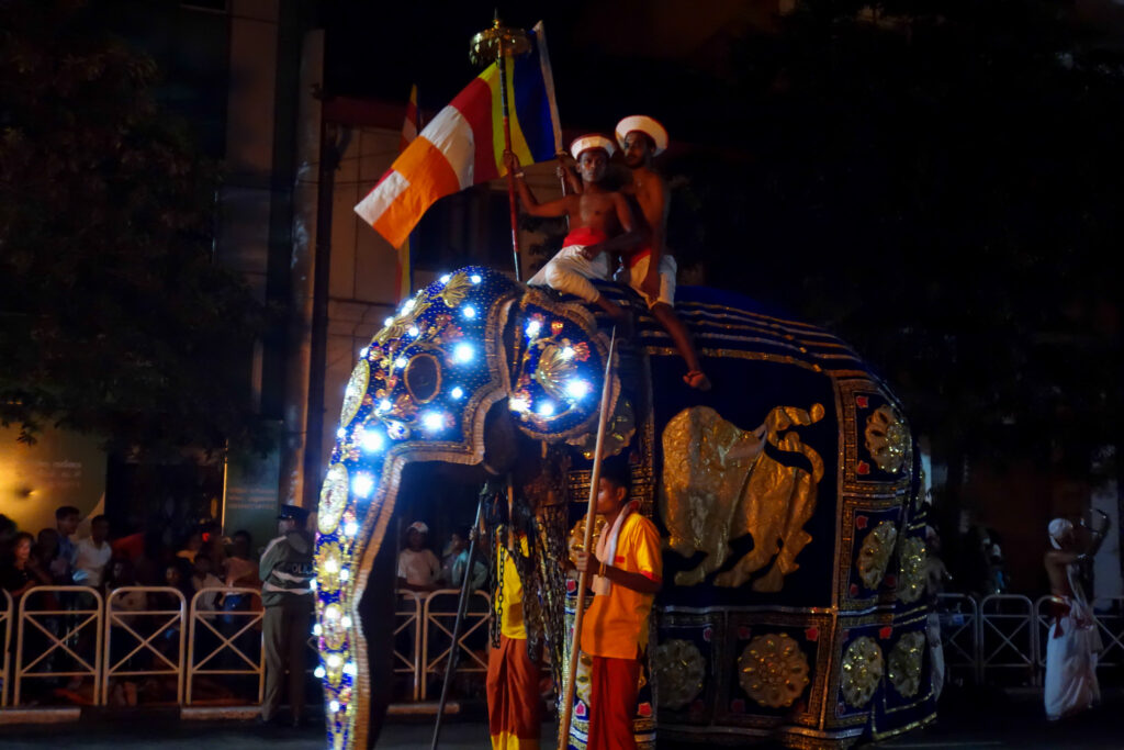 Kandy-Perahera-Festival