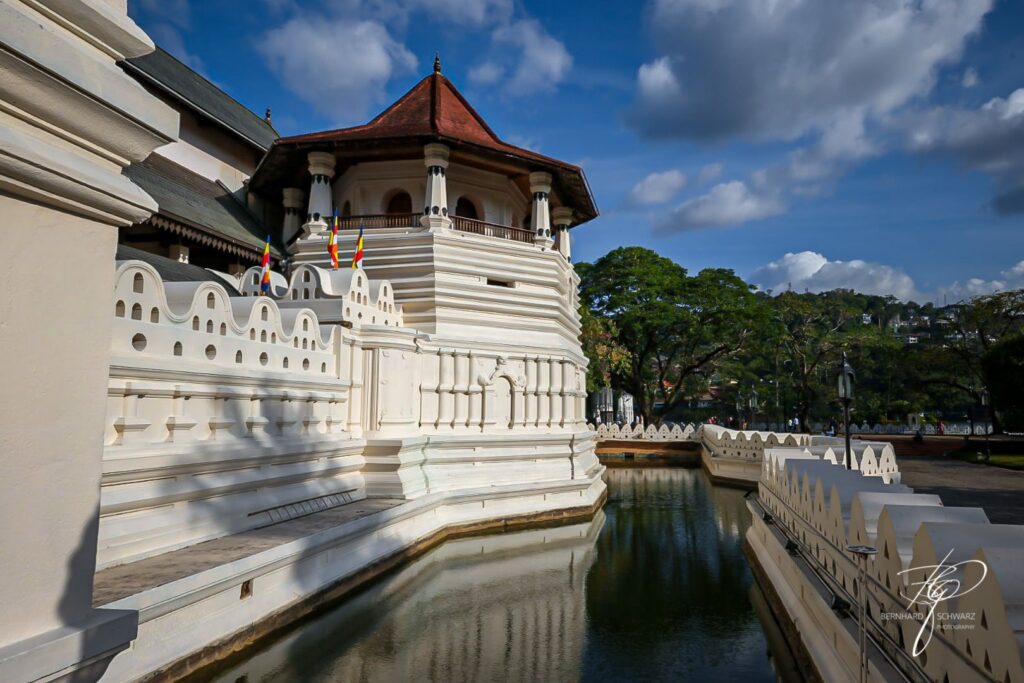 Kandy Temple of the Tooth Relic