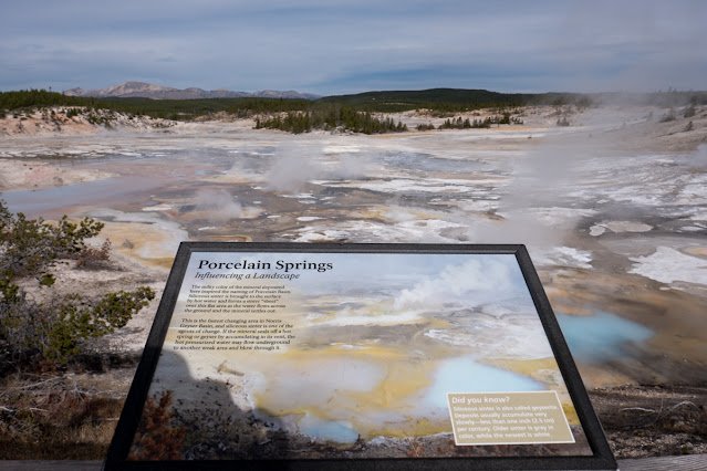 Yellowstone National Park Highlights Norris Porcelain Basin 52