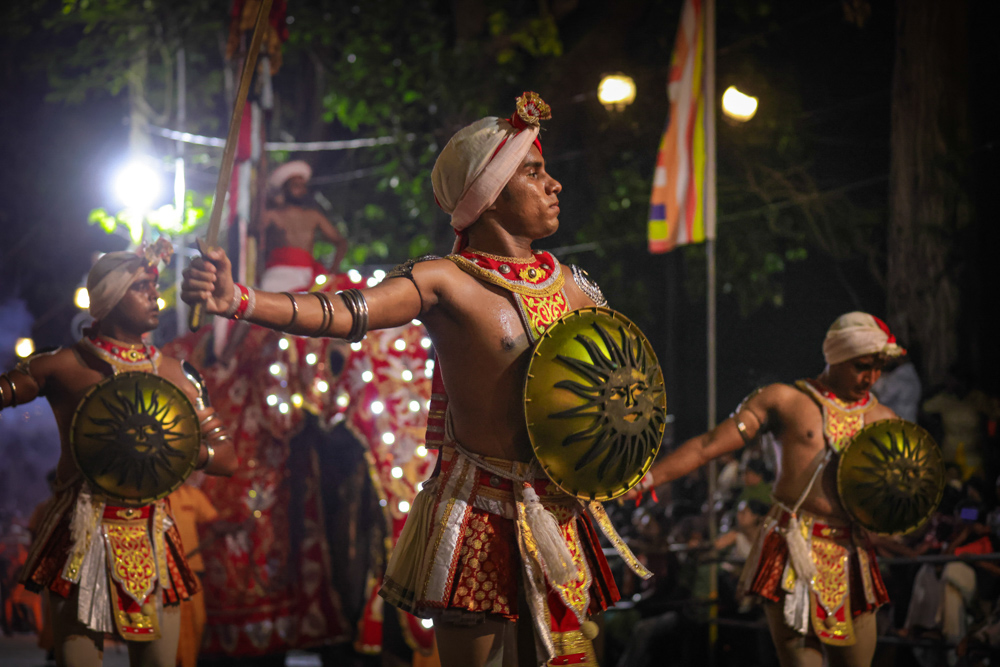 Sri Lanka Kandy Esala Perahera 122