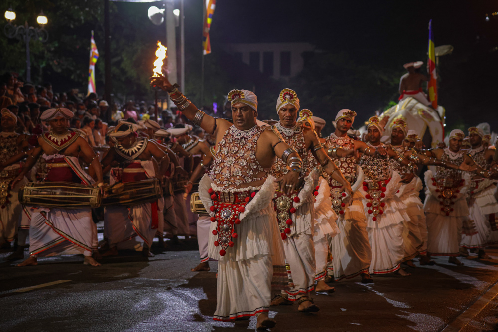 Sri Lanka Kandy Esala Perahera 71