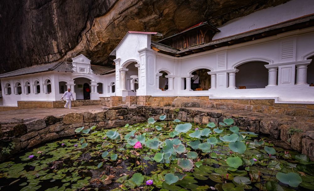 Sri Lanka Dambulla Cave Temple 44